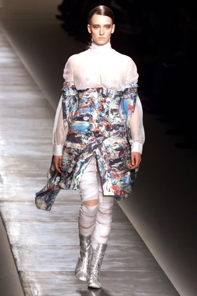 Look 11
